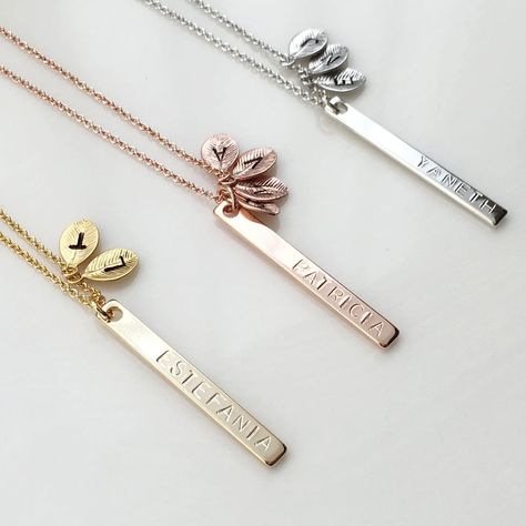 Mother Necklace Personalized, Family Tree Necklace, Gold Name Necklace, Grandmother Gifts, Personalized Gifts For Mom, Tree Necklace, Mom Jewelry, Aunt Gifts, Fall Gifts