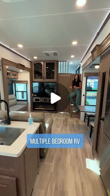 Rv Decorating Ideas Rv Interior Glamping, Rv Bedroom Decorating Ideas, Rv Home Ideas, Rv Homes Rv Living, Rv Renovation Ideas 5th Wheels, Luxury Rv Interior, Rv Bedroom Ideas, Rv Inside, Rv Decorating Ideas Rv Interior