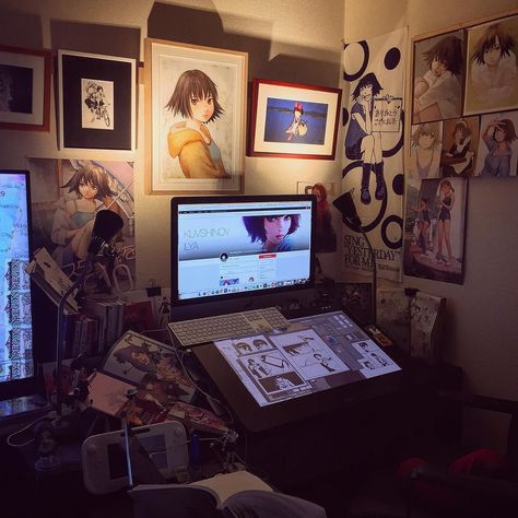 My messy workplace  Repost from my non-art Japan photo and food account: @yokohama_kaidashi_kikou by kuvshinov_ilya Field Games, Artist Desk, Artist Workspace, Story Artist, Art Studio Space, Computer Desk Setup, Yokohama Japan, Art Studio Room, Art Studio Design