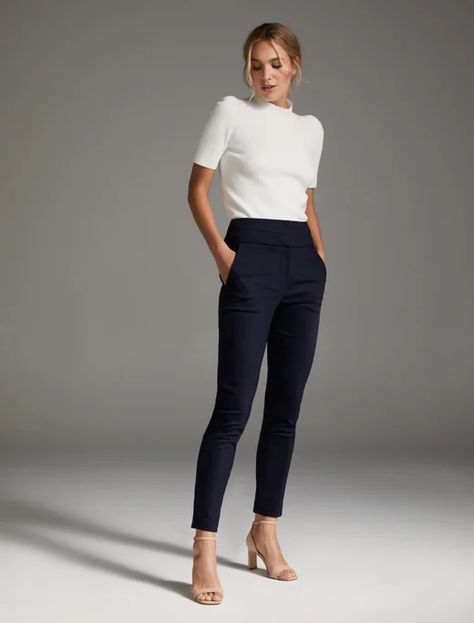 Sukienki Maksi, Professional Work Outfit, Business Outfits Women, Business Casual Outfits For Work, Summer Work Outfits, Classy Work Outfits, Stylish Work Outfits, Professional Attire, Business Outfit