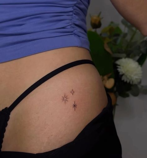 Small Fine Line Hip Tattoo, Hip Sparkle Tattoo, Aesthetic Hip Tattoo, Star Hip Tattoos Women, Sparkle Tattoo On Hip, Star Tattoo Hip Bone, Hip Line Tattoos Women, Tiny Tattoo On Hip, Fine Line Tattoo On Hip