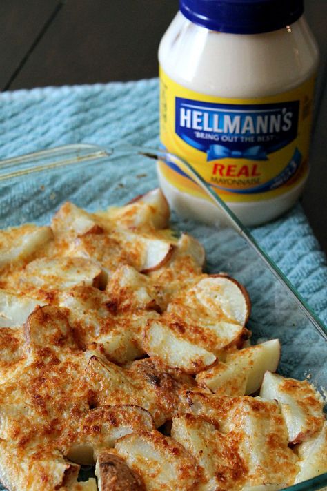 We always have too many potatoes for the pot at Thanksgiving! We just use a little Hellmann's Mayonnaise to turn them into Creamy Parmesan Potatoes, yum! And enter to win a $25 Safeway Giftcard! #bestovers #spon Too Many Potatoes, Roasted Potatoes With Mayonnaise, Mayo Roasted Potatoes, Mayonnaise Recipes Dishes, Mayo Potatoes, Mayonnaise Potatoes, Potatoes With Mayonnaise, Hellmans Recipes, Potato Meals