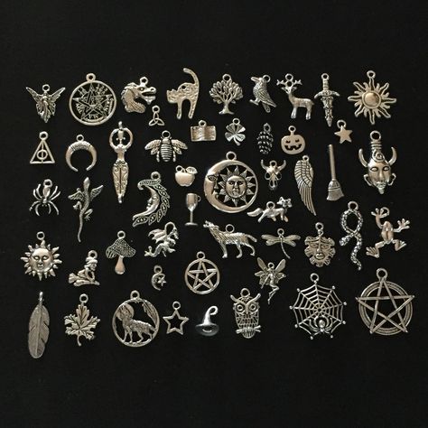 50 / 25 Bulk Mixed Pagan Wiccan Charms Antique Silver - CC056 by CharmedBeader on Etsy Charm Casting, Sterling Silver Layered Necklace, Silver Bracelet Stack, Kerala Mural Painting, Witch Spell Book, Bead Wire, Mini Stuff, Palm Beach Jewelry, Layered Necklaces Silver