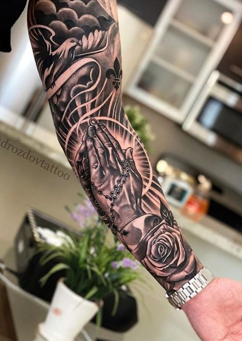 Tattoo Ideas To Fill In Sleeve, Front Shin Tattoo Men, In Memory Tattoos For Men, Men Sleeve Tattoo Ideas Unique, Religious Tattoo Sleeves, Voll Arm-tattoos, Half Sleeve Tattoos Forearm, Cross Tattoo For Men, Men Tattoos Arm Sleeve