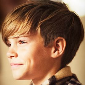 for f - side view (romeo beckham) Kid Boy Haircuts, Kids Hairstyles Boys, Cool Boys Haircuts, Boy Haircuts Long, Romeo Beckham, Kids Cuts, Boy Cuts, Kids Hair Cuts