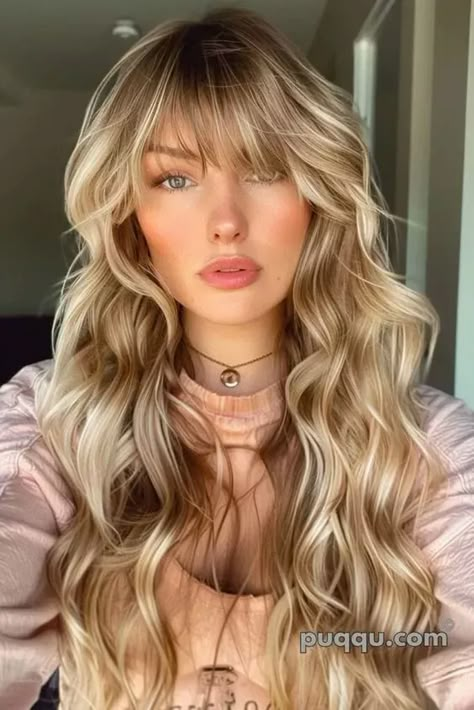 Cabello rubio avellana claro Beautiful Blonde Hair Color Ideas, Balayage Hair Blonde Long, Blonde Hair Transformations, Extension Hair, Honey Blonde Hair, Blonde Hair Inspiration, Blonde Hair Looks, Long Hair With Bangs, Ombre Hair Color