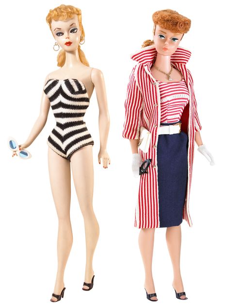 Barbie's Evolution from 1959 to 2016 1950s Barbie Doll, 1950s Barbie, 1959 Barbie, Original Barbie Doll, Doll Clothes Barbie, Barbie Movie, Popular Outfits, Vintage Barbie, Barbie Clothes