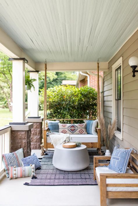 Southern Front Porches, Southern Front Porch, Haint Blue Porch Ceiling, Boho Porch, Blue Porch Ceiling, Porch Inspiration, Front Porch Makeover, Diy Daybed, Haint Blue