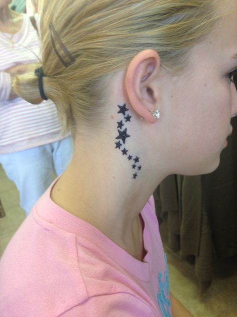 Stars on the neck henna tattoo Henna Designs Neck, Henna Tattoo Designs Neck, Neck Henna Tattoo, Henna Neck Tattoo, Neck Henna Designs, Neck Henna, Henna Neck, Star Tattoo Meaning, Behind Ear Tattoos