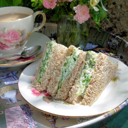 Cream Cheese Tea Sandwiches, Cream Cheese Salad, Salad Burnet, Cheese Tea Sandwiches, Movie Inspired Recipes, Cheese Tea, Healthy Harvest, Sandwich Cream, French Tart