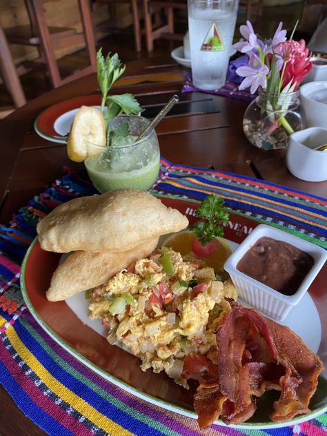 Belize Breakfast, Food For Beach Trip, Pretty Countries, Belizean Recipes, Belizean Food, Belize Food, Better Wife, Island Gyal, Travel Buddies