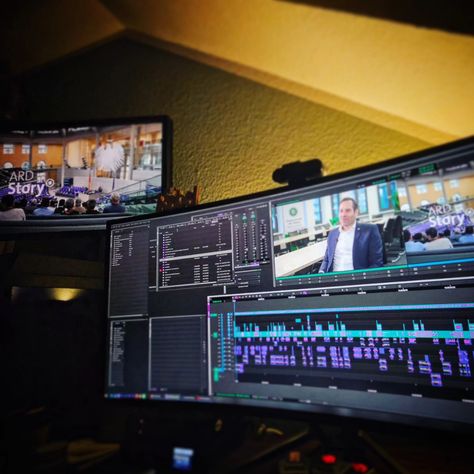 📺 ARD Story 📷 instagr.am/dermarkoauskoeln ▶️ avid.com/media-composer #ardstory #postproduction #avidmediacomposer #editor #mediacomposer #avid You Better Work, Office Desks, Do Your Best, Instagram Profile, Media, On Instagram, Quick Saves, Instagram