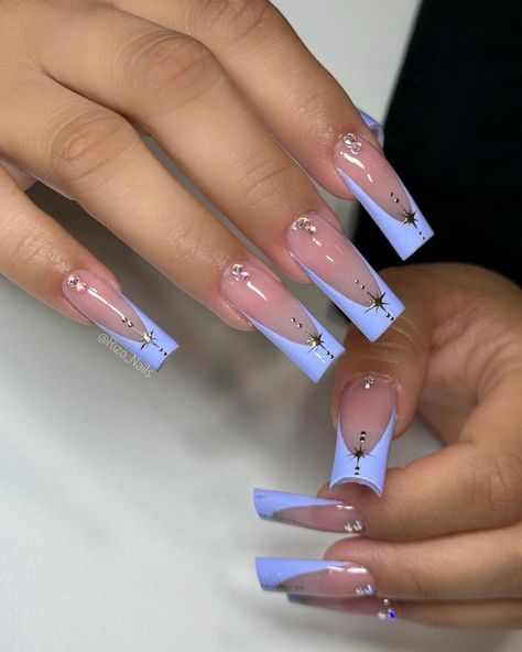 Yessica Rizo | Spring Vibes day 😍😍😍 ✨Square tips NO C Curve, Brush kolinsky #14 and Liners from @rizo_nails 😍 Cover “Bad N Boujee” from @vbeautypure… | Instagram French Tip And Nail Art, Nails Gel X Ideas, Blue Outline Nails, White Gender Reveal Nails, Acrylic Blue Nails, Royal Blue French Tips Square, Nail Designs Gel, Royal Blue Gel Nails, Square Nails Blue