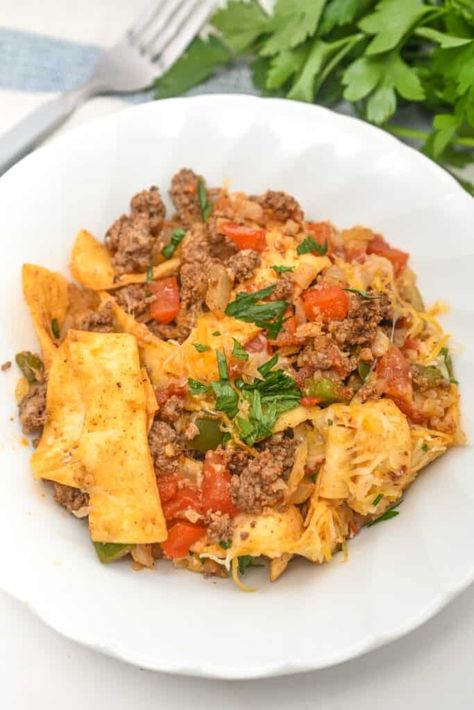 Beef Burrito Skillet, Low Carb Burrito, Keto Burrito, Burrito Skillet, Smothered Burritos, Beef Burrito, Burrito Recipe, Keto Beef, Ketogenic Diet Food List