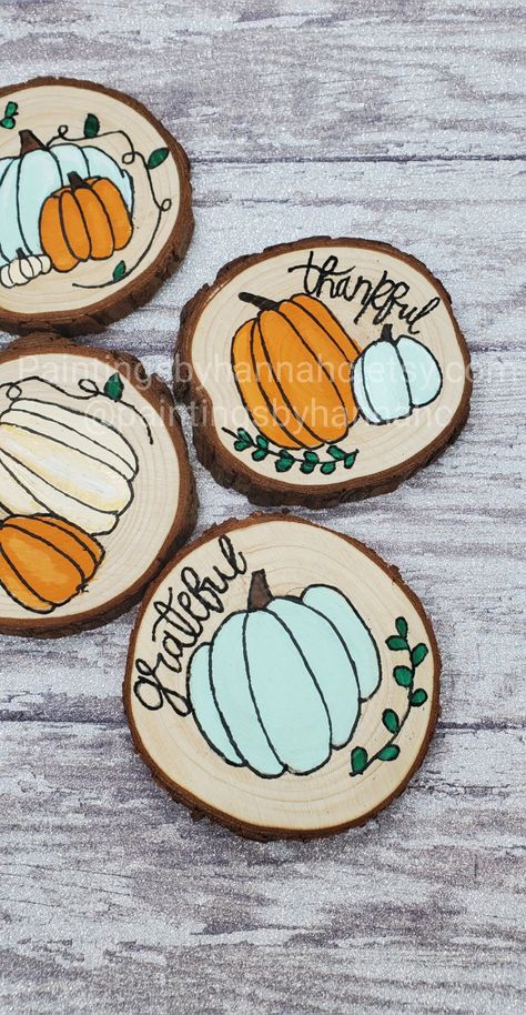 Wooden Coasters Diy, Wood Coasters Diy, Log Art, Scorch Marker, Fall Coasters, Farmhouse Printables, Cricut Signs, Fall Ornaments, Circle Crafts