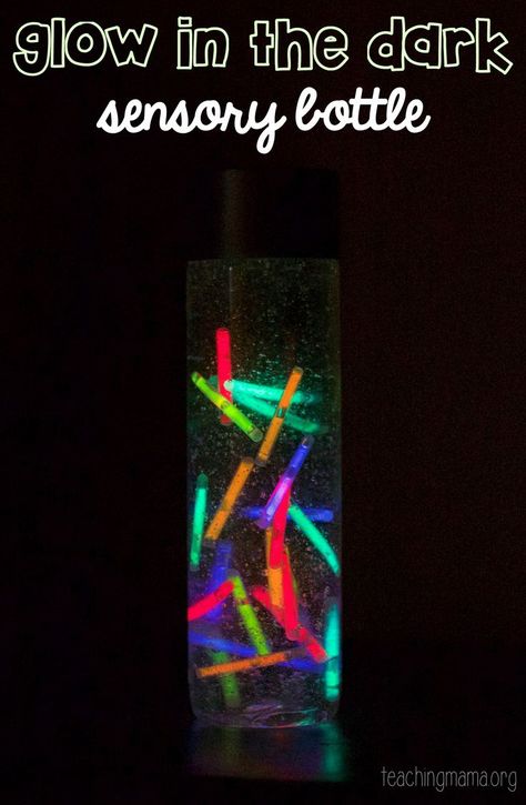 Glow Sticks Sensory Bottle - really cool sensory bottle and even a great night light for kids! Sensory Bottle Ideas, Glitter Sensory Bottles, Calming Bottle, Teaching Mama, Discovery Bottles, Sensory Bottle, Sensory Bags, Infant Classroom, Sensory Lights