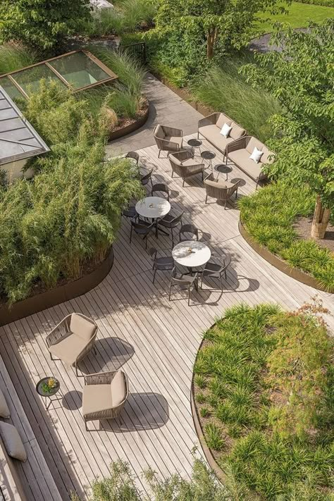 Roof Landscape, Roof Garden Design, Urban Landscape Design, Rooftop Design, Rooftop Terrace Design, Landscape And Urbanism, Landscape Architecture Design, Green Architecture, Terrace Design