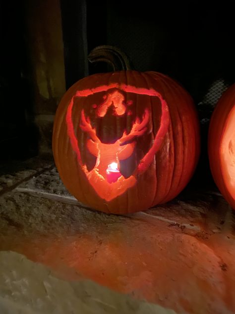 You can rattle the stars if you only dared. Throne Of Glass Pumpkin Carving, Acotar Pumpkin Carving, White Stag, Glass Pumpkins, Halloween Door, Throne Of Glass, Pumpkin Carving, Carving, Canning