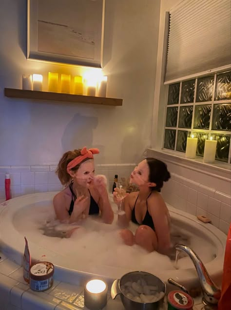 I Love Being A Woman, Love Being A Woman, Babette Ate Oatmeal, Spa Night, Being A Woman, Female Friendship, Shotting Photo, Best Friends Aesthetic, Friend Goals