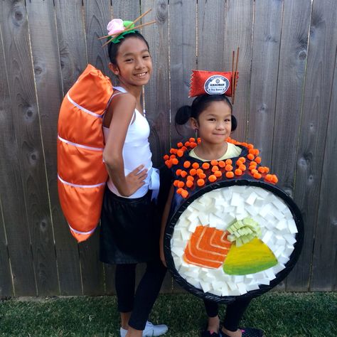 Sushi Costumes! Cheese Costume, Sushi Costume, Diy Sushi, Food Costumes, Easy Diy Costumes, Clever Halloween Costumes, How To Make Sushi, Diy Halloween Costumes Easy, Dog Halloween Costumes