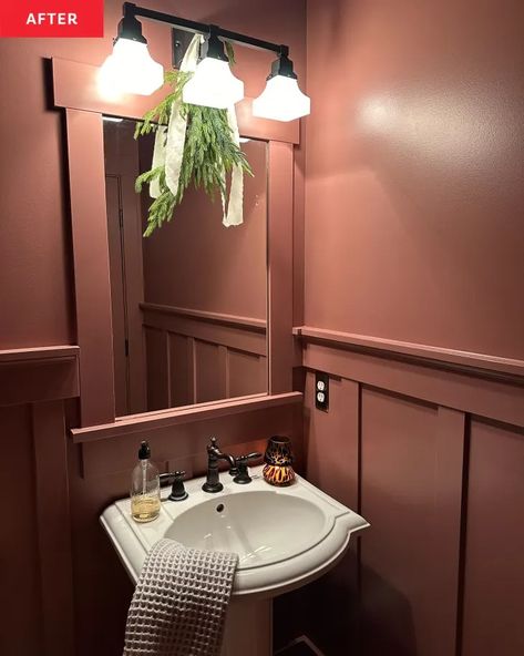 A Dramatic “Color Drenched” Bathroom Redo Cost Just $60 | Apartment Therapy Mauve Bathroom, Color Drenching, Powder Room Paint Colors, Powder Room Paint, Small Bathroom Paint, Small Bathroom Colors, Bath Paint, Painted Bathroom, Bathroom Red