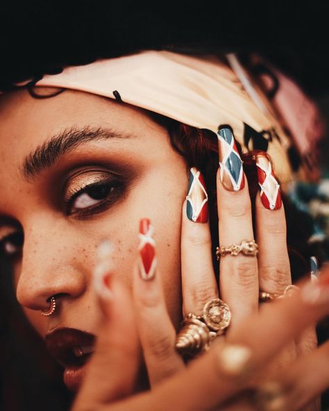 Fka Twigs Mara Aesthetic, Fka Twigs, Nail Blue, Beat Face, Bridal Nails, Nail Shop, Flawless Makeup, Insta Makeup, Makeup Inspiration