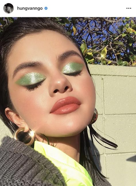 The Best Green Eyeshadows and How To Wear Them Green Eyeshadow Looks, Green Eyeshadow Look, Eyeshadow Tips, Cute Eyeshadow Looks, Eyeshadow For Blue Eyes, Green Makeup, Top Makeup Products, Green Eyeshadow, Makeup For Green Eyes