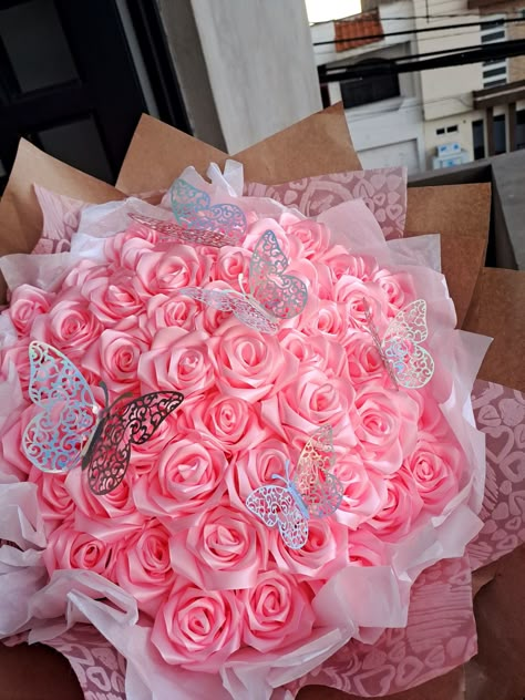 Forever Ramo, Forever Roses Bouquet, Pink Eternal Rose Bouquet, Ribbon Ramos Ideas, Pink Ribbon Bouquet, Eternal Ramo, Forever Rose Bouquet, Eternal Flower Bouquet Ribbon, Eternal Rose Bouquet Ideas