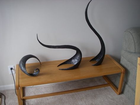 Flowing | Three sculpture pieces make in 2009 | Wood_Hill | Flickr Iron Sculpture, Outdoor Artwork, Wrought Iron Design, Blacksmith Projects, Metal Sculptures, Modern Deco, Forging Metal, Iron Work, Horse Sculpture