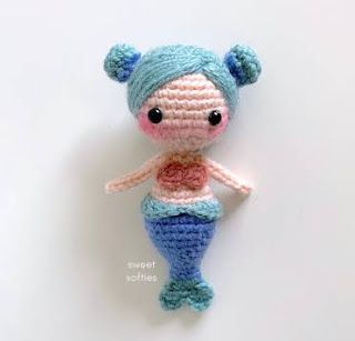 PATRON GRATIS SIRENA AMIGURUMI 50652 Mermaid Crochet, Mermaid Toys, Tuxedo Mask, Crochet Dolls Free Patterns, Crocheted Toys, Mermaid Pattern, Baby Mermaid, Mermaid Dolls, Free Amigurumi Patterns