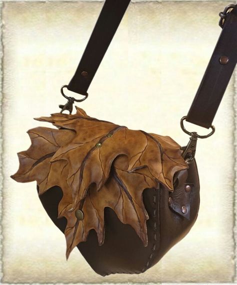 Everyday Handmade Nature-inspired Shoulder Bag, Leather Leaf Bag, Medieval Shoulder Bag, Forest Fairy Bag, Cottage Witch Aesthetic, Fantasy Leather Belt Pouch, Medieval Style Leather Pouch Bags, Eve Costume, Tiny Bags