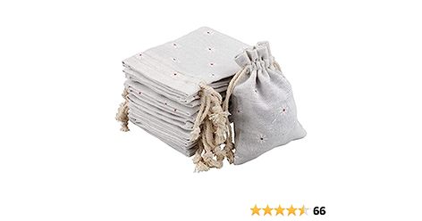 Amazon.com: Burlap Bags with Drawstring, G2PLUS 20 PCS Cotton Burlap Drawstring Pouches Christmas Gift Bags Wedding Party Favor Jewelry Bags 3.5'' x 4.7'' (White Daisy) : Health & Household Diy Tub, Room Wishlist, Swatch Book, Red Gift Box, Halloween Candy Bags, Quilted Bags, Burlap Bags, Sachet Bags, Bread Bags