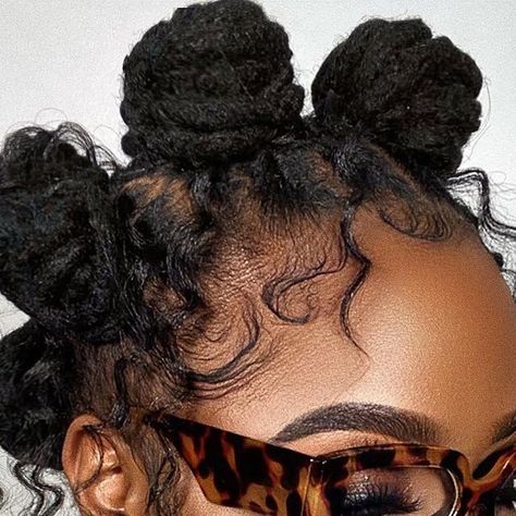 Jackie. on Instagram: "High quality ✨  Loc boho bantu knot tutorial live on my YouTube channel 🫶🏾 . . Frames: @sheinofficial  #locstyles #locstylesforwomen #locsndreds #loclivin #goodlocday #loclife #iamjackiecymone #jackiecymone" Bantu Knots With Locs, Bantu Knots Locs, Bantu Knots On Locs, Wicks Locs, Mirco Locs, Loc Styles Short, December Hairstyles, Short Dreadlocks, Pretty Locs