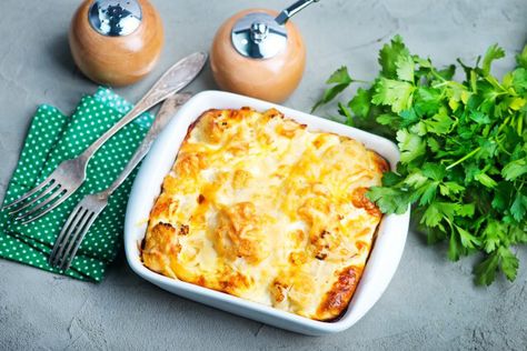 GRATIN AU CHOU VERT Canadian Food, Fall Recipes, Vegetable Pizza, Food Hacks, Macaroni And Cheese, Mozzarella, Feta, Mashed Potatoes, Diner