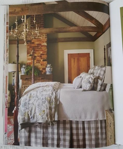 Farmhouse Master, Cottage Bedroom, Cottage Interiors, Dreamy Bedrooms, Southern Home, House And Home Magazine, Beautiful Bedrooms, Cozy Bedroom, Decoration Design