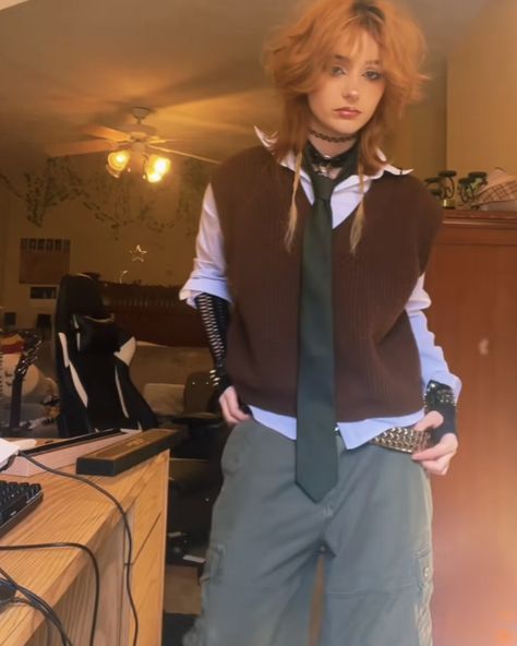 Chuuya Outfit Aesthetic, Chuuya Nakahara Inspired Outfit, Chuuya Cosplay Outfit, Chuuya Nakahara Cosplay, Yuprntae Red Hair, Face Claims, Cool Hairstyles, Gender Neutral, My Style