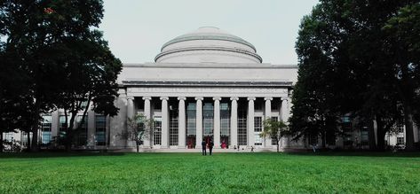 white concrete building Free College Courses Online, Free College Courses, Free Online Education, Free Online Learning, Imperial College London, Free College, Free Online Classes, College Courses, Massachusetts Institute Of Technology