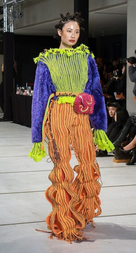 Weird High Fashion, Vinyl Heels Outfit, High End Street Fashion, High Fashion Knitwear, Clubkid Aesthetic, Knitwear Couture, Distortion Fashion, Weird Fashion Aesthetic, Fire Fashion