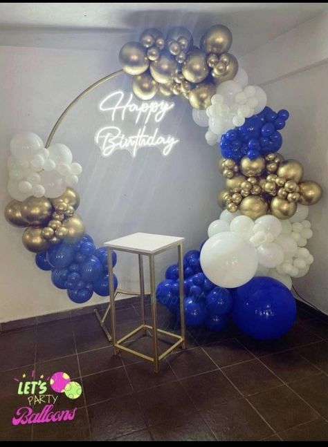 Guy Party Decorations, Graduation Party Table, Deco Ballon, Wedding Design Decoration, Birthday Party Theme Decorations, Diy Birthday Decorations, Balloon Design, Blue Balloons, Balloon Decorations Party