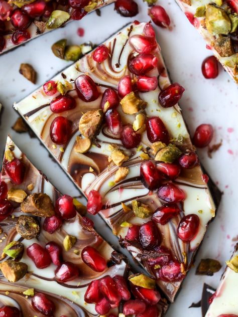 Chocolate Bark Recipe - Pomegranate Pistachio Swirled Chocolate Bark Pomegranate Bark, Pomegranate Pistachio, Pistachio Bark, Holiday Bark, Chocolate Bark Recipe, Holiday Favorite Recipes, Christmas Candy Recipes, Bark Recipe, Chocolate Bark