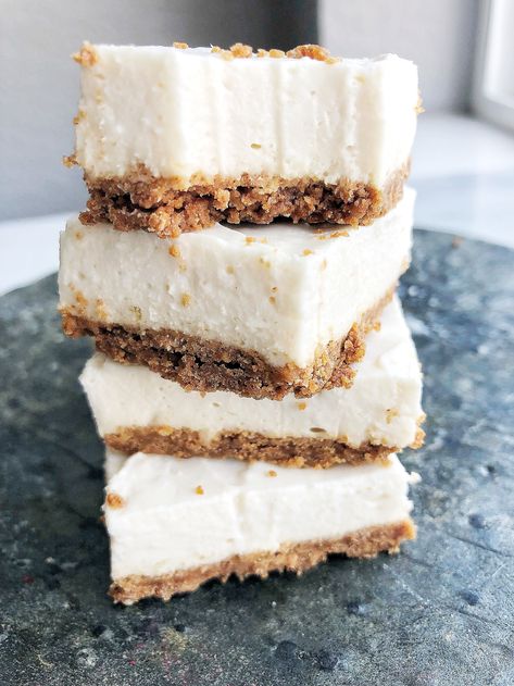 Paleo Cheesecake Bars — Ashley Castle Nutrition Paleo Cheesecake, Paleo Recipies, Aip Paleo Recipes, Paleo Baking, Classic Cheesecake, Paleo Treats, Favorite Dessert Recipes, Gluten Free Treats, Cheesecake Bars