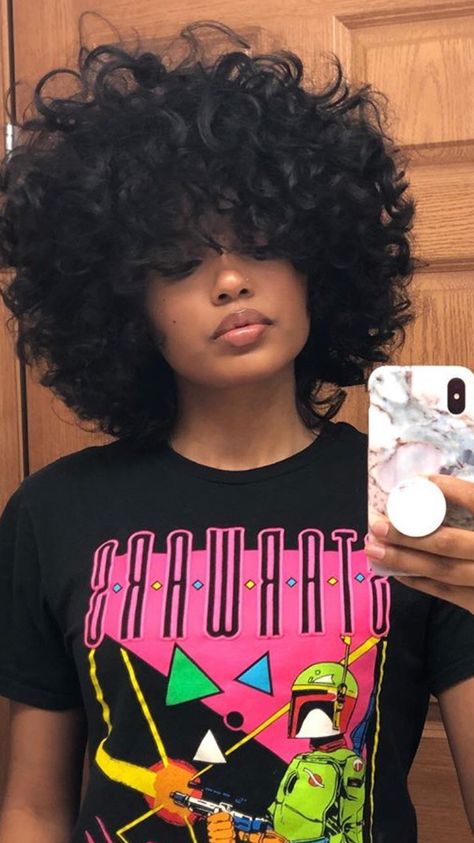 Bangs With Short Curly Hair, Deva Curl Haircut, Short Curly Hair With Bangs, Beautiful Natural Curly Hair, Short Haircuts With Bangs, Dyed Curly Hair, Natural Curly Hair Cuts, Beautiful Natural Hair, Short Curly Haircuts