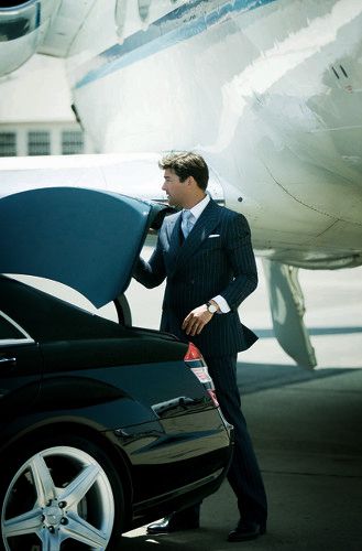 A business trip with private jet! V Gentleman Mode, A Man In A Suit, Man In A Suit, Luxury Lifestyle Girly, Luxury Private Jets, Luxury Lifestyle Women, Its A Mans World, How To Look Rich, Luxe Life