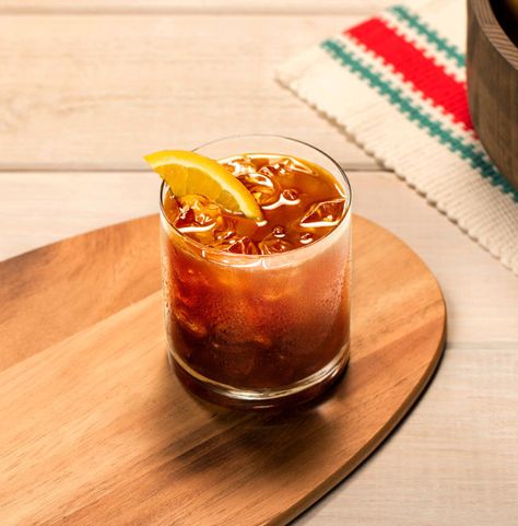 Enjoy a Solar Eclipse, made with @Patron #XOCafe. Solar Eclipse Cocktails, Eclipse Drink, Eclipse Cocktail, Eclipse Ideas, Bunco Food, Patron Xo Cafe, Solar Eclipse Activity, Eclipse Party, Adult Beverages Recipes