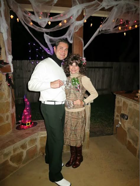 Cousin Eddie & Catherine from National Lampoons Christmas Vacation. DIY Halloween Costume Ideas. National Lampoons Christmas Vacation Diy, Griswold Family Christmas Party, Griswold Christmas Party, Christmas Vacation Costumes, Christmas Costumes Diy, Christmas Costumes Women, Christmas Vacation Party, Lampoons Christmas Vacation, National Lampoon's Christmas Vacation