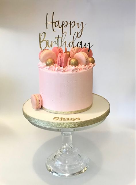 21st Birthday Cake Macaroons, Pink Birthday Cake Macaron, Pink Cake Macarons, Small 40th Birthday Cake, Pink Macaron Cake, Macroon Cake Decor, Birthday Cake Macarons Decoration, Macaroon Cake Decoration, Tall Chocolate Cake