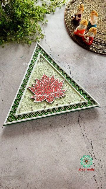 Mirror Canvas Art, Painted Mirror Art, Creative Wall Decor, Wall Painting Decor, Diy Wall Art Decor, Clay Wall Art, Mandala Art Lesson, Diy Watercolor Painting, Art Decor Diy