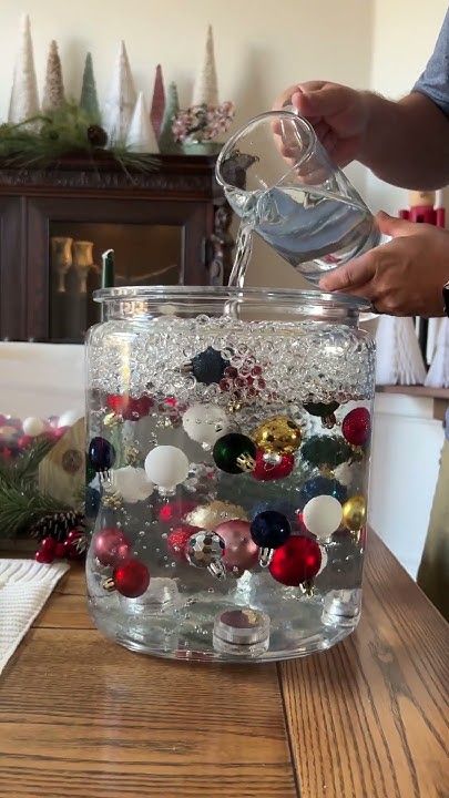 Floating Ornament Tree, Floating Ornaments Diy, Floating Christmas Ornaments, Orbeez Crafts, Fishbowl Craft, Organizing School Supplies, Vase Filler Ideas, Floating Centerpieces, Organizing School