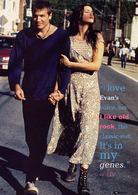 Liv Tyler Style, Liv Tyler 90s, Nineties Fashion, Paula Patton, Olga Kurylenko, Ali Larter, 90s Girl, 90s Fashion Grunge, Liv Tyler