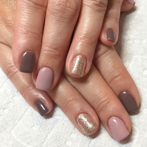 Gel Nails Short Nails, Manicure Natural Nails, Gel Nails Short, Nails Beige, Manicure Natural, Taupe Nails, Cake Order Forms, Russian Manicure, Order Form Template Free